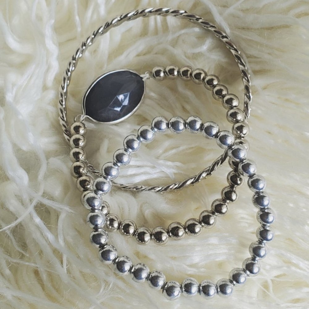 Crystal Black 🖤 Pendant Beaded Bracelets.🌴